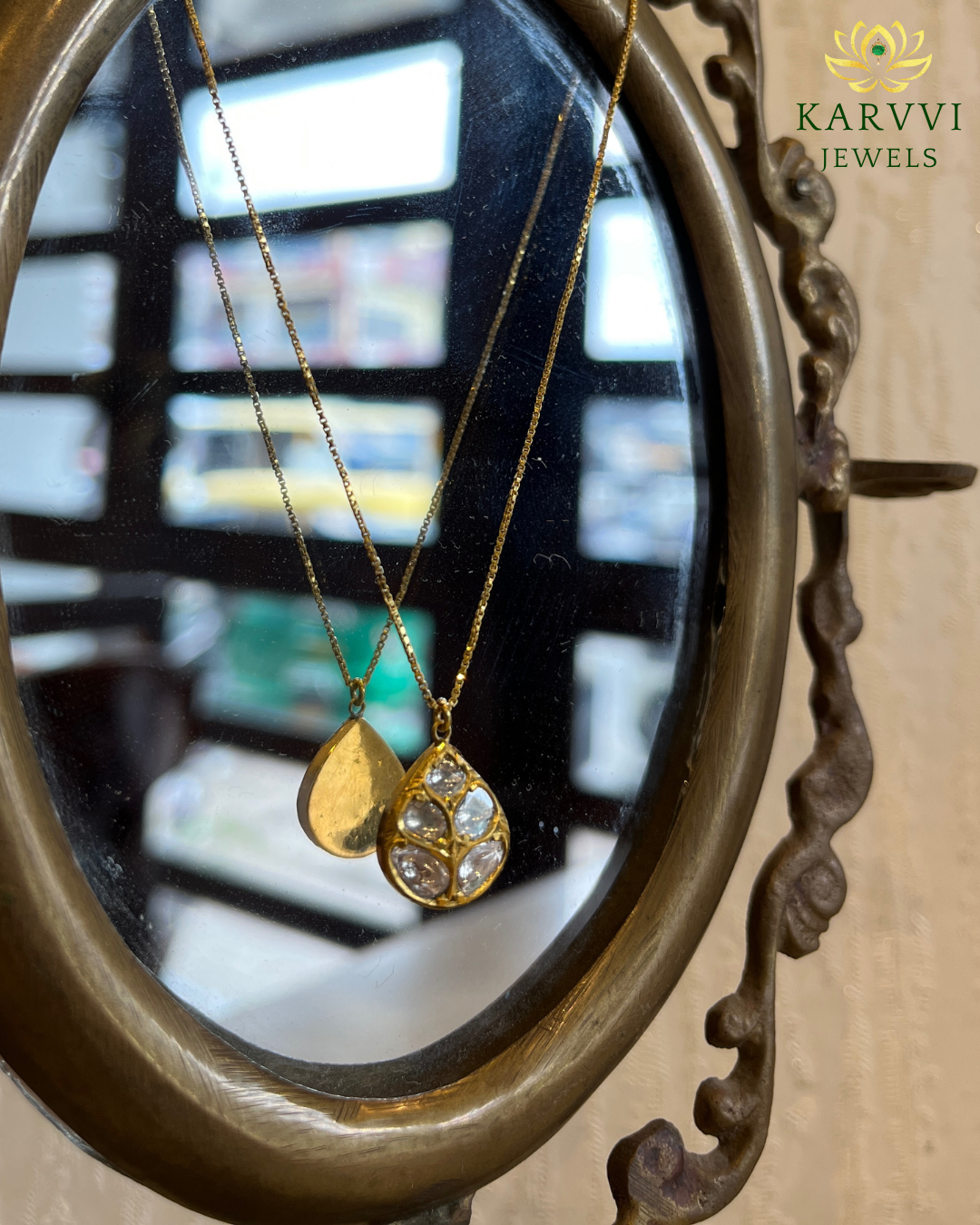 18kt Gold Polki Diamond Pendant Chains