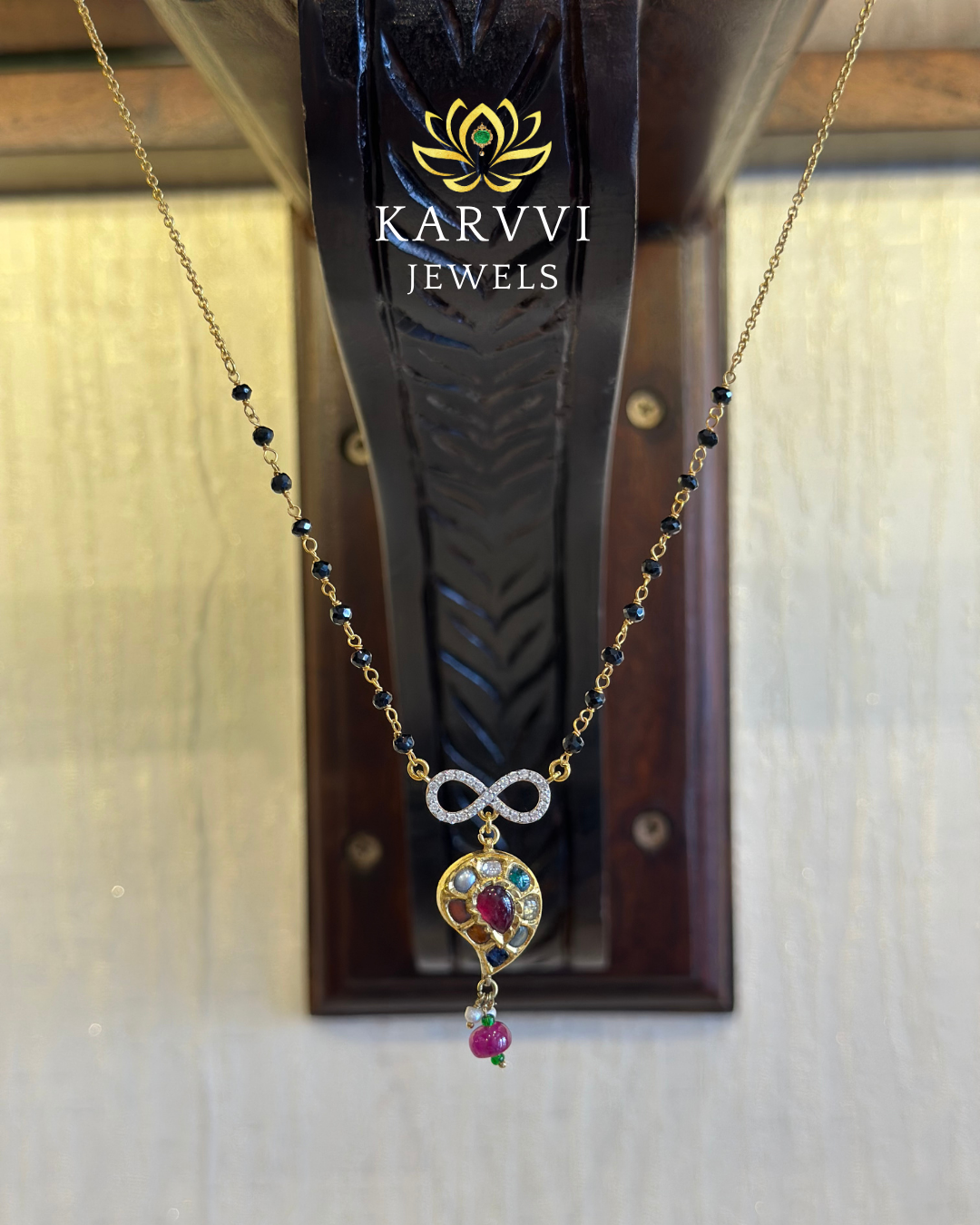 18kt Gold jadau Infinity Bond Mangalsutra