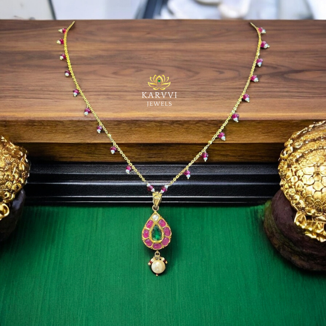 18kt Gold Pendant Chain with a touch Pearls