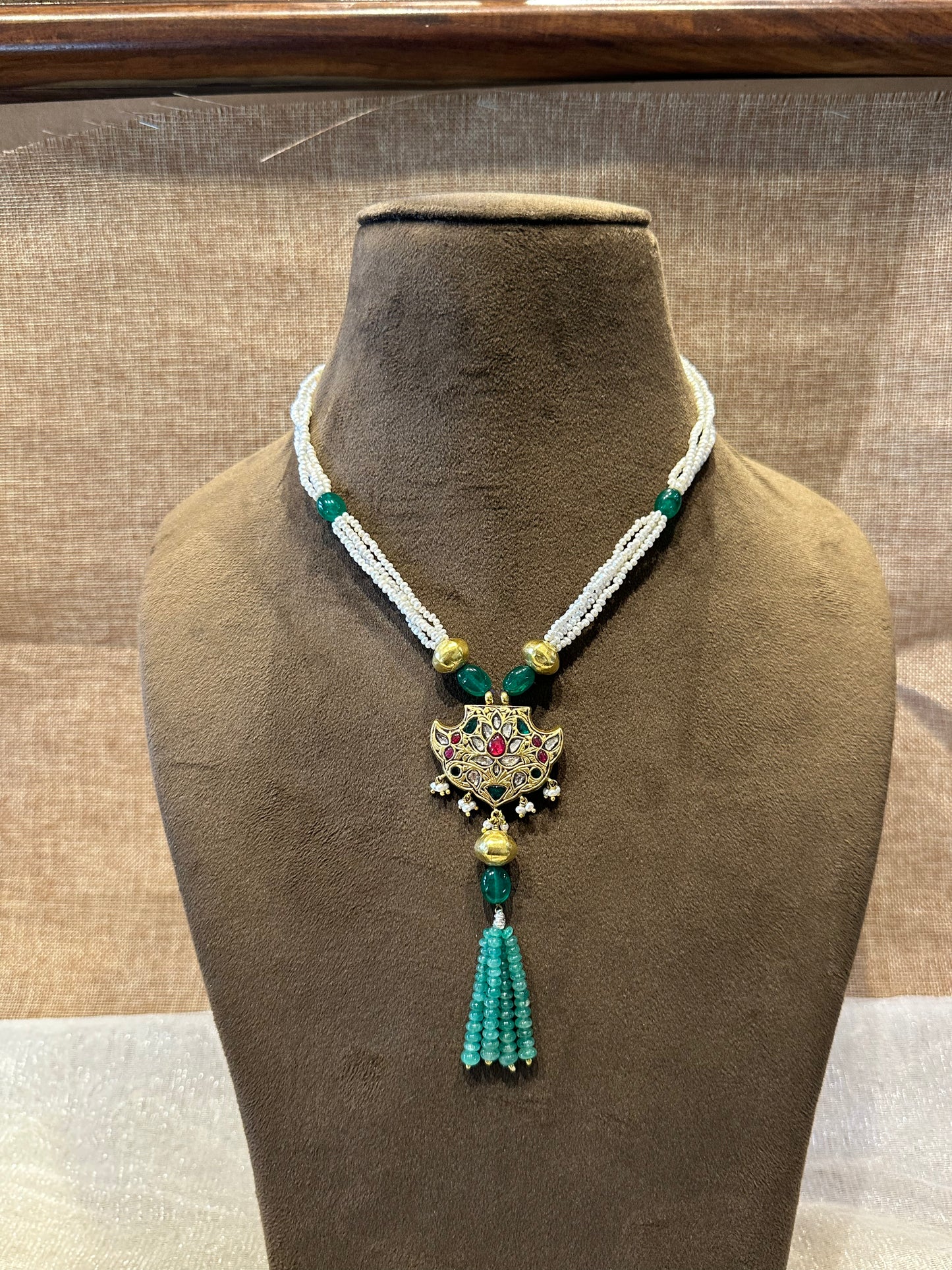 Captivating Charm: Gold Polki Partash Pendant