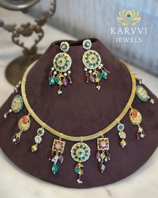 18kt Gold Polki & Natural Gemstone Necklace Set by KARVVI JEWELS