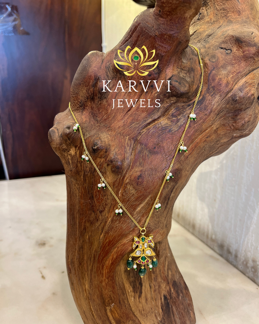 18kt Gold  Pendant Chain with Bird Motif