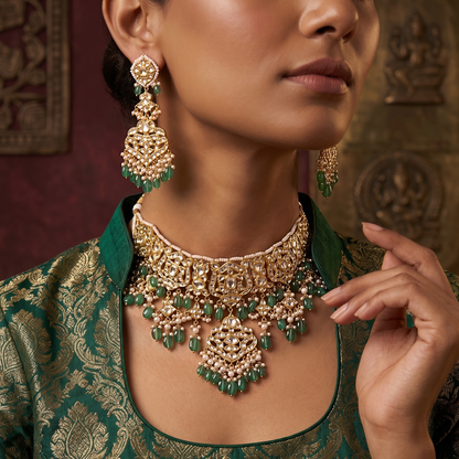18k Gold Polki Choke Set with Matching Earrings