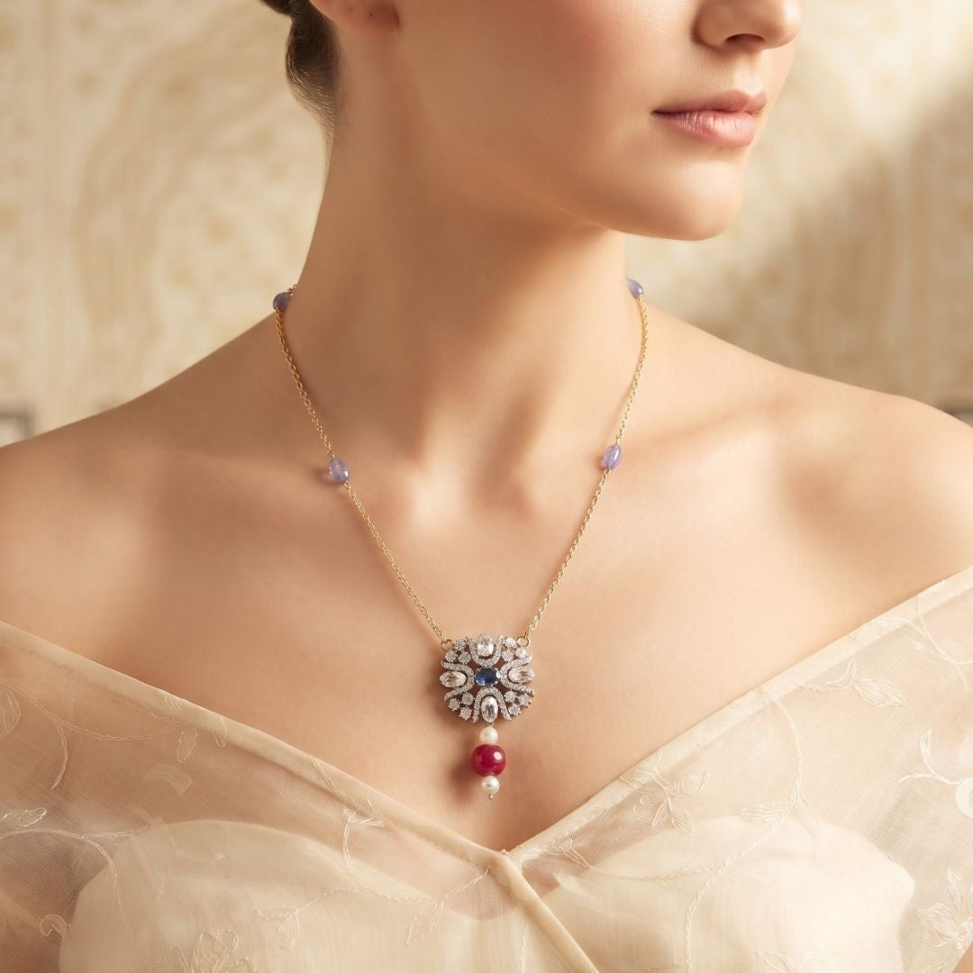 Pure Radiance Silver Knot Pendant