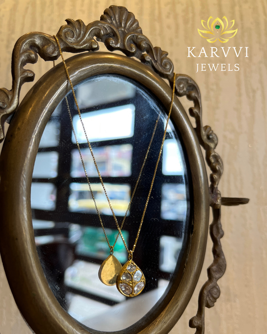 18kt Gold Polki Diamond Pendant Chains