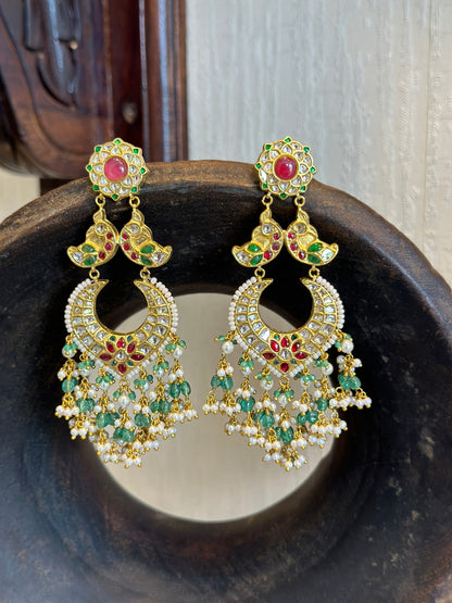 18kt Chand Bali Earrings