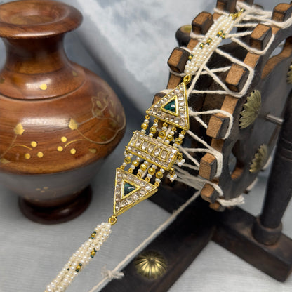 Royal Splendor: 22k Gold Polki Bracelet