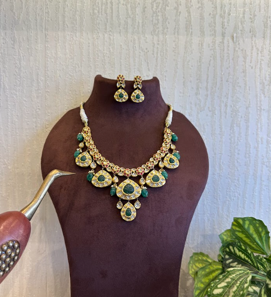 Royal Emerald Polki Necklace Set in 18K Gold