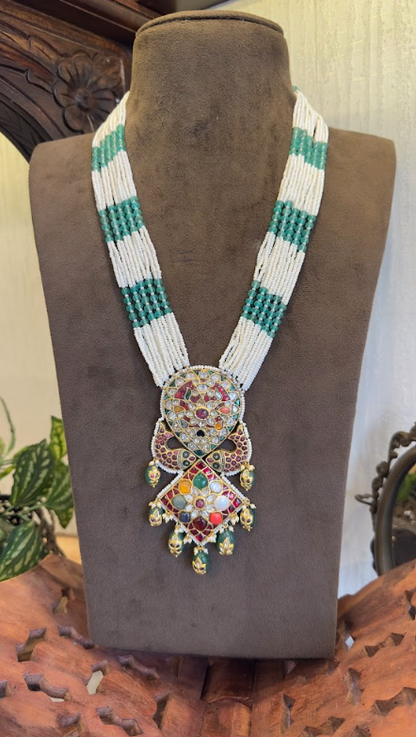 18K Gold Navratna Pendant Necklace