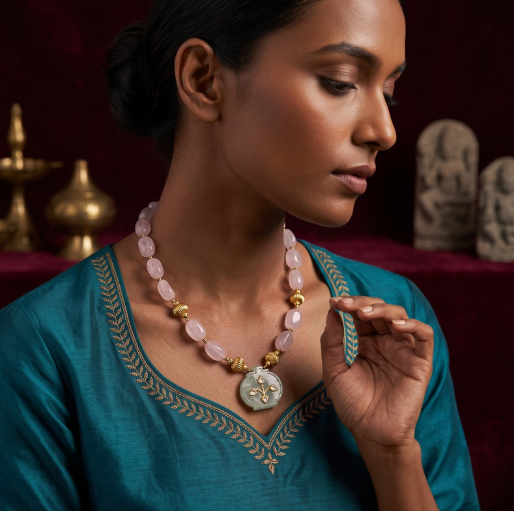 "Radiant Beauty: 18kt Gold Polki Diamond Necklace with Rose Quartz and Gold Beads